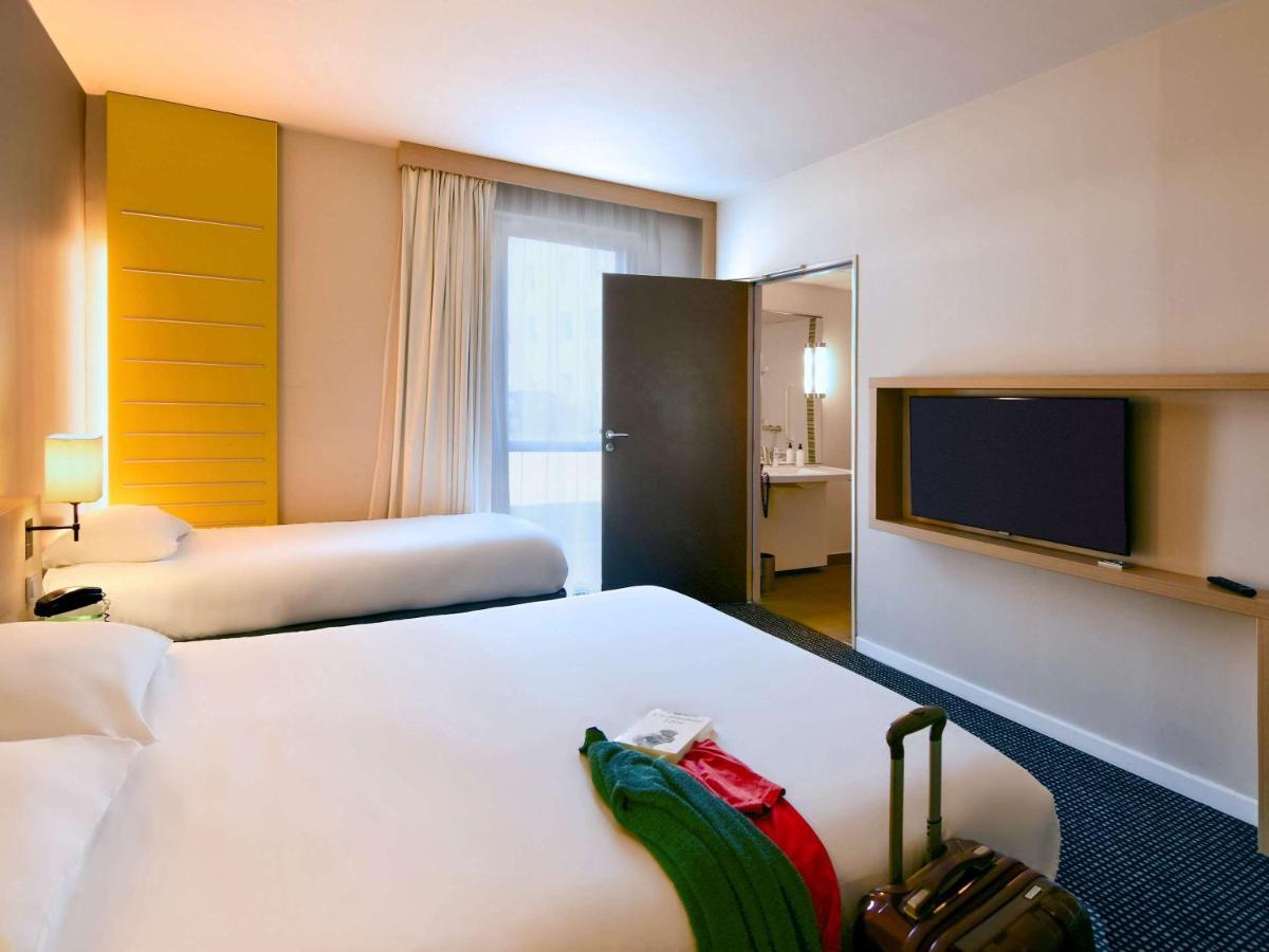 Hotel ibis Styles Nantes Reze Aéroport Exterior foto